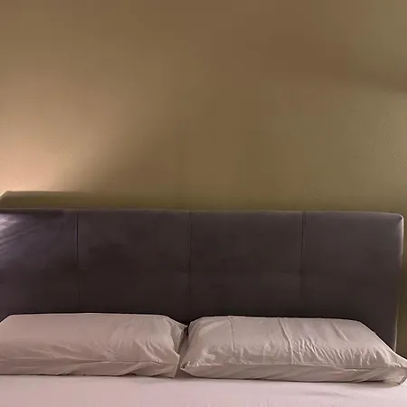 Apartment Dergamura Place Milan